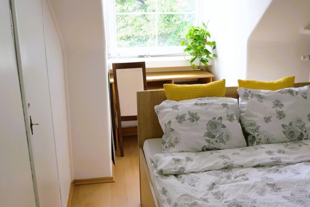 Apartament W Kamienicy Na Starym Miescie Варшава Екстер'єр фото